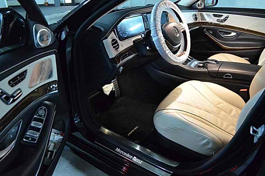 Mercedes-Benz S500 - химчистка салона