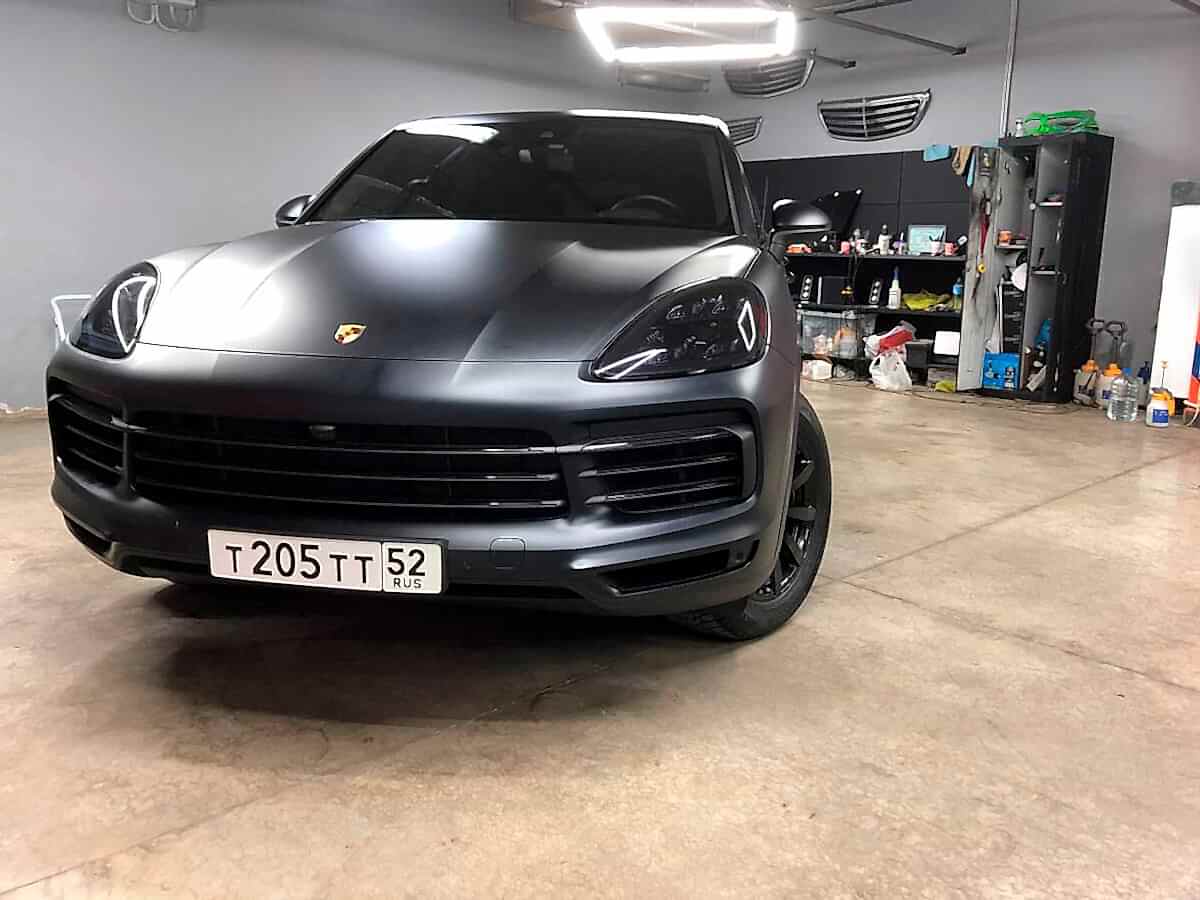 Антигравийная плёнка для автомобиля